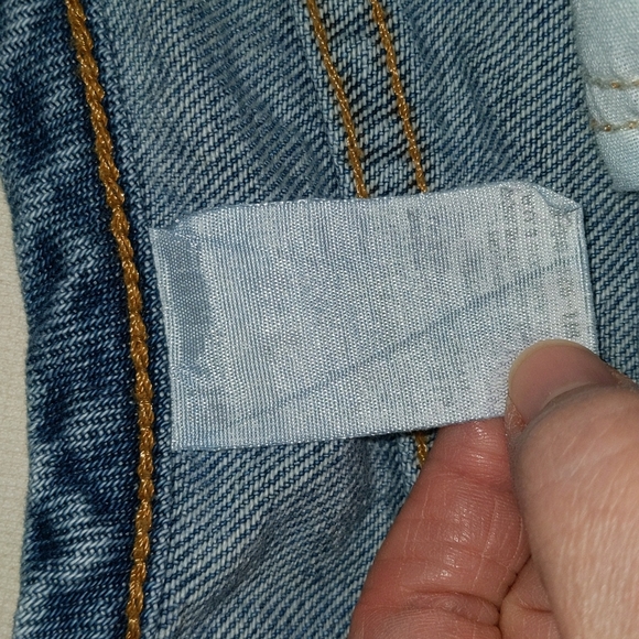 Gitano jeans shorts sz 14 women's. Button fly, mom jeans shorts, high waisted - Picture 2 of 3